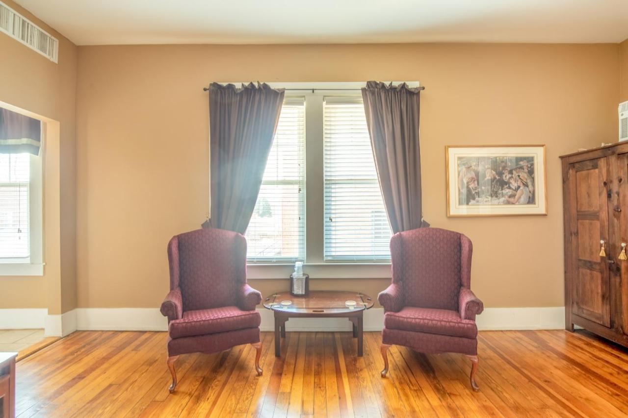 The Belmont Inn By Oyo Abbeville Extérieur photo
