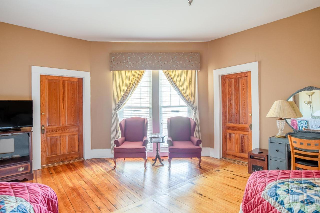 The Belmont Inn By Oyo Abbeville Extérieur photo