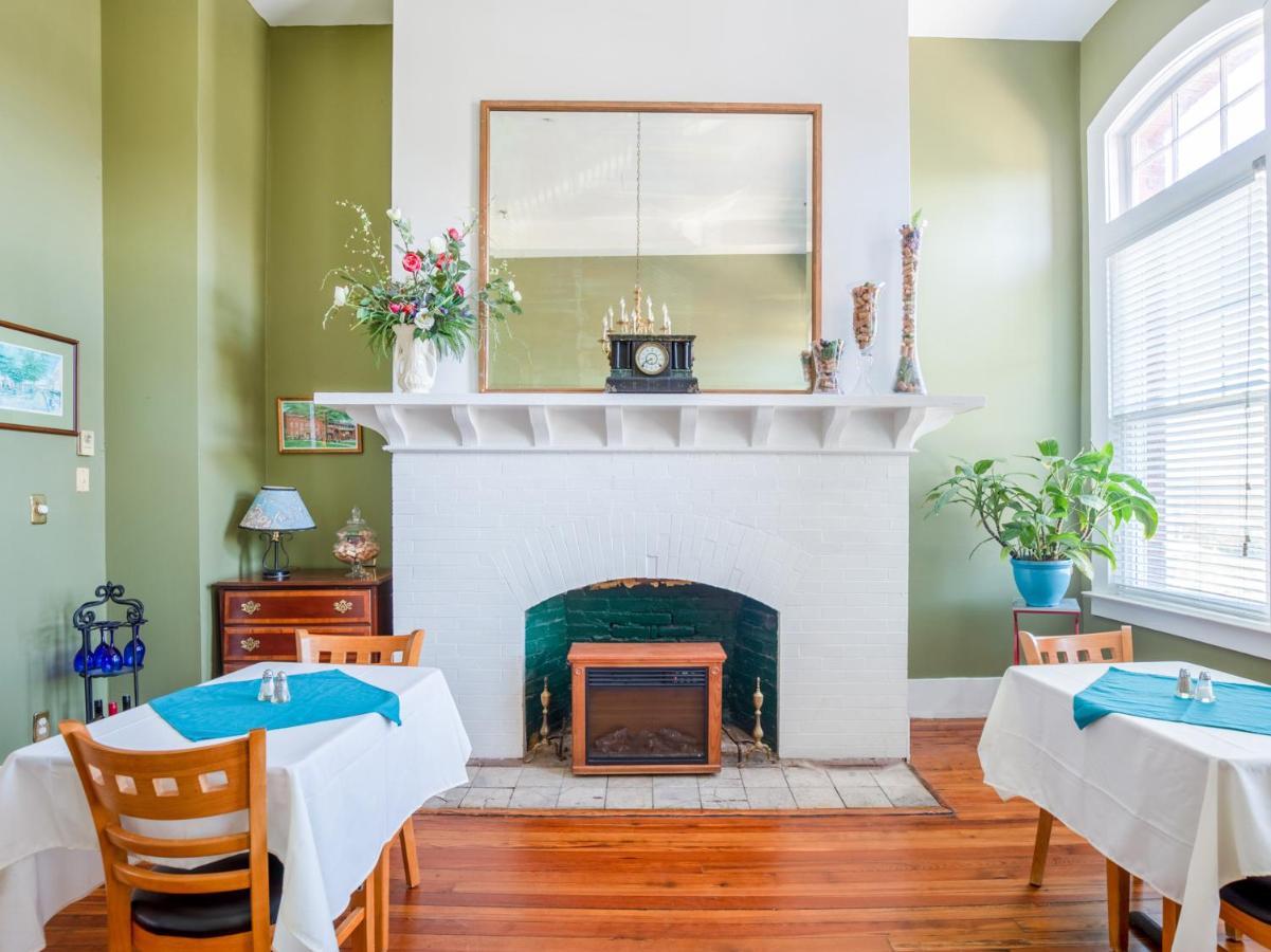 The Belmont Inn By Oyo Abbeville Extérieur photo