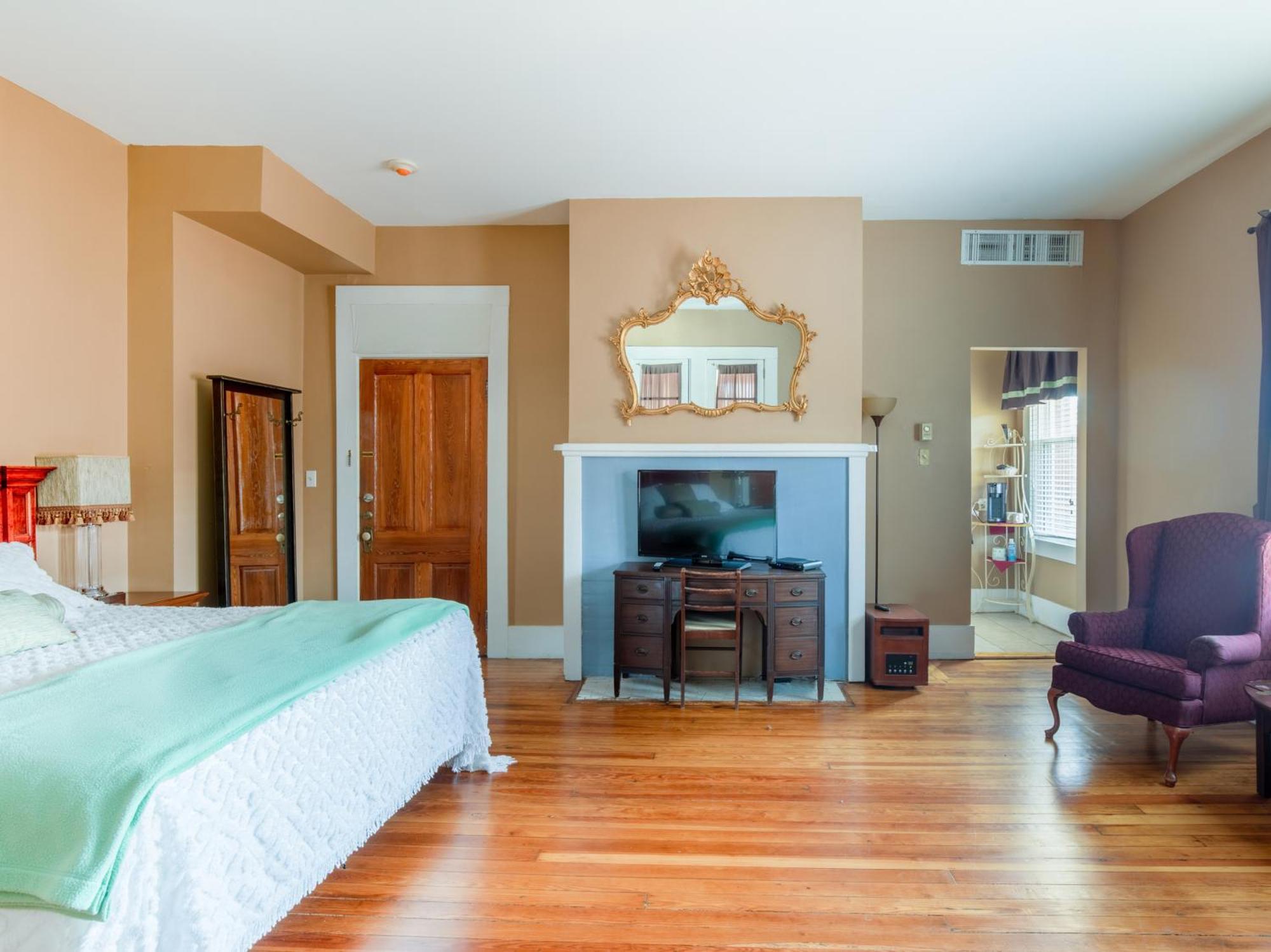 The Belmont Inn By Oyo Abbeville Extérieur photo